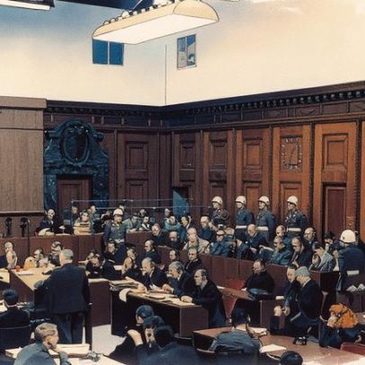 O mundo vive uma nova era de impunidade 80 anos após o julgamento de Núremberg