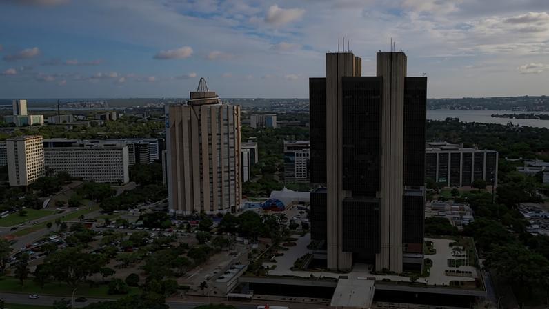 Analistas do mercado veem PIB em 2,16% para este ano e 1,78% para o próximo