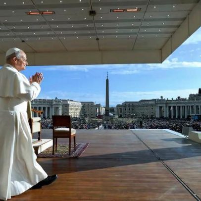 Leão XIV inicia viagem a Turquia e Líbano, próximo da linha com Israel