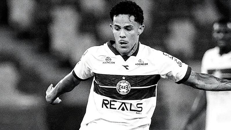 Wallisson está no Coritiba por empréstimo do Athletic. Foto: Gabriel Thá/Coritiba