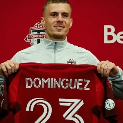 Toronto FC não exerce opção de compra de meia emprestado pelo Vasco