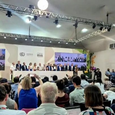 Rascunho final da COP retira roteiro para abandonar petróleo e fósseis