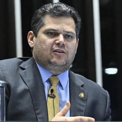 Alcolumbre marca sabatina de Messias para 10 de dezembro