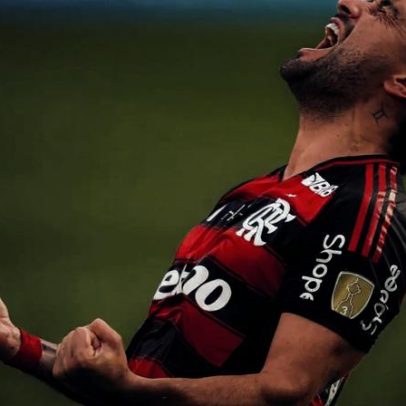 Arrascaeta é eleito craque da Libertadores e festeja tetra