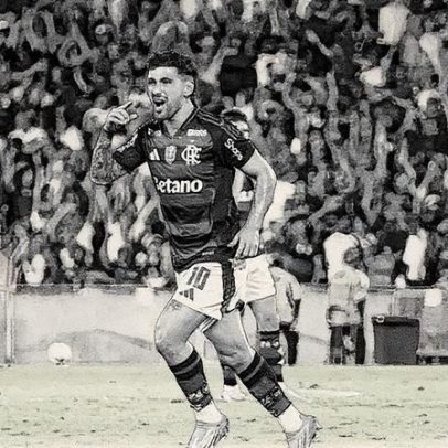 Golaço de falta coloca Arrascaeta como maior artilheiro estrangeiro do Flamengo