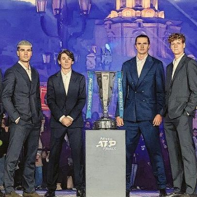 Seis finalistas do ATP Finals posam para foto oficial