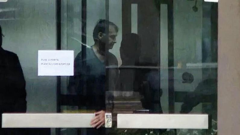 Bolsonaro tenta adaptar rotina e isolamento após uma semana preso