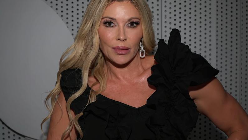Brandi Glanville divulga nova atualização de saúde após batalha com desfiguração