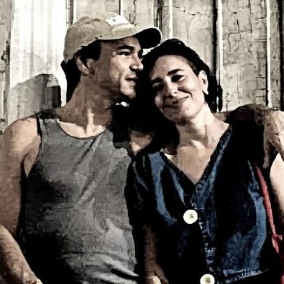 Caio Blat é visto com produtora apontada como romance na Bahia