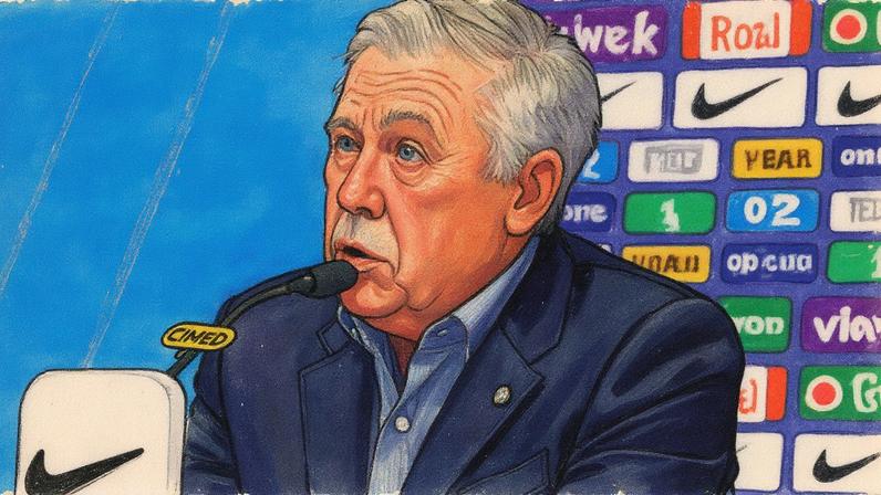Carlo Ancelotti discursou no Fórum Brasileiro de Treinadores de Futebol (Foto: Rafael Ribeiro/CBF)