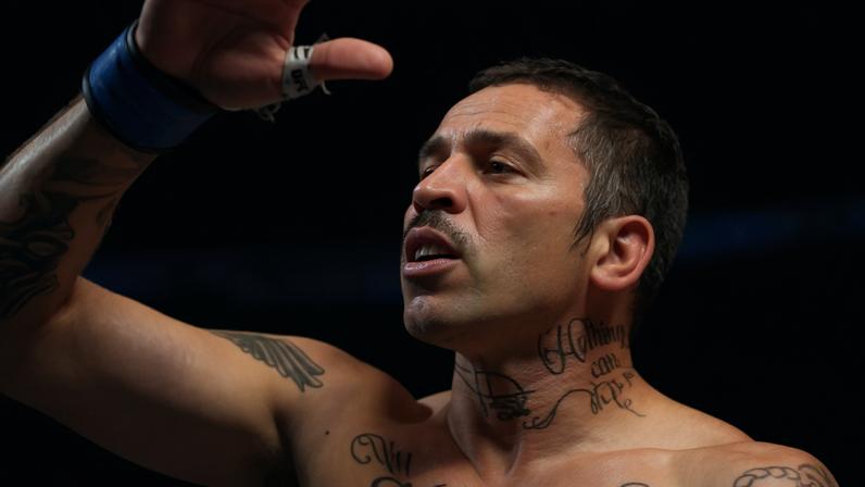 Carlos Prates após vitória no UFC 319 (Foto: Divulgação/UFC)