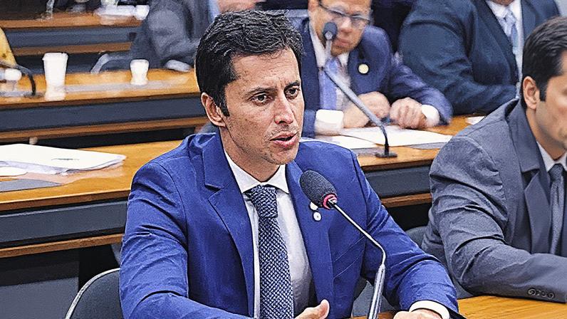 Vice-presidente da CPMI do INSS registra boletim de ocorrência e pede escolta após ameaças de colega do PSB