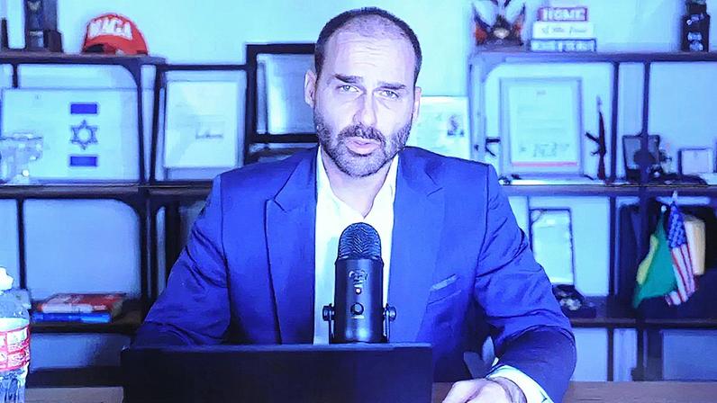 Eduardo Bolsonaro disse que briga pelo Senado em SC pode ter repercussão em outros estados. (Foto: Renato Araújo/Câmara dos Deputados)