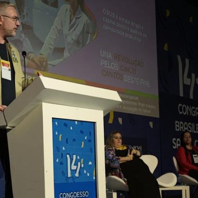 Abrasão 2025 destaca papel estratégico do SUS, diz Adriano Massuda