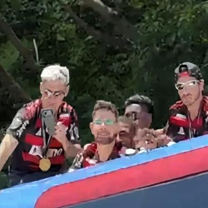 Flamengo retorna ao Rio para celebração do título da Libertadores no Centro