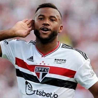 Luan realiza procedimento na coxa em São Paulo