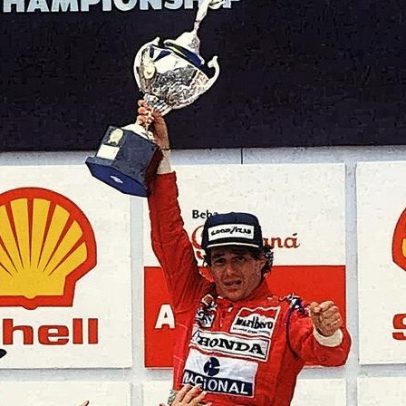 McLaren da primeira vitória de Senna no Brasil vai a leilão