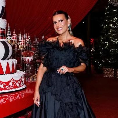 Andrea Guimarães recebe famosos em festa de Natal em São Paulo