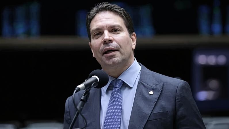 Entenda por que Ramagem deve perder o mandato, mas não neste momento