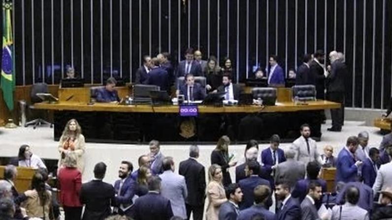 Câmara aprova coleta de DNA de condenados que comecem a cumprir pena em regime fechado
