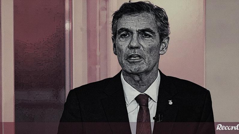 João Noronha Lopes em entrevista na CMTV