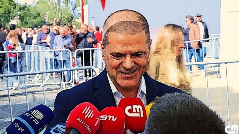 Cristóvão Carvalho vota e aponta desafio de unificar os benfiquistas