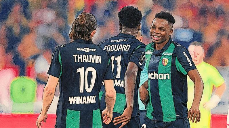 O Lens venceu o Mónaco por 4-1 na Ligue 1