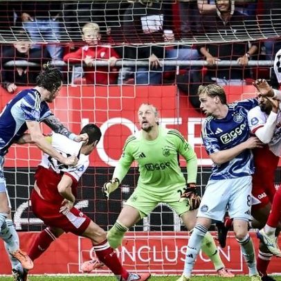 Ajax perde para Utrecht antes de duelo com Benfica na Liga dos Campeões
