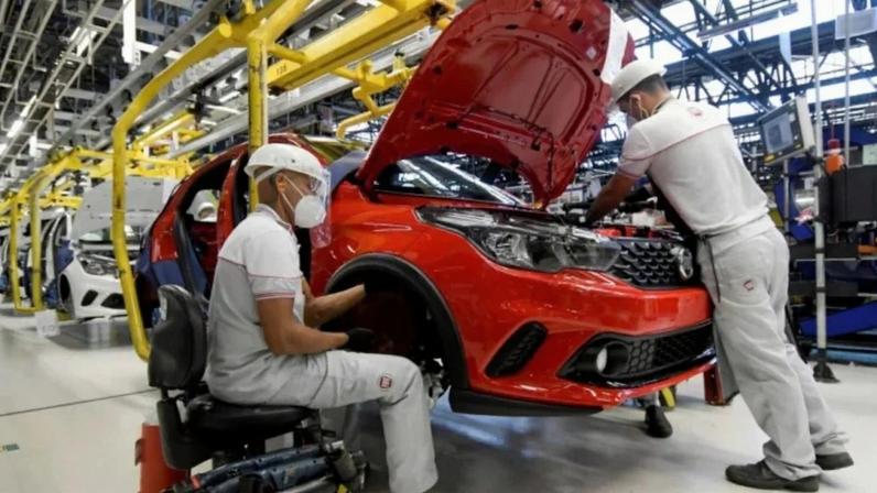 Linha de produção da FIAT