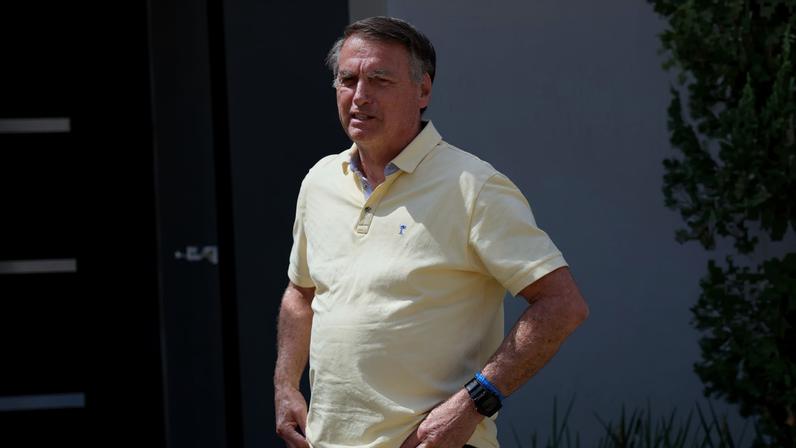O ex-presidente Jair Bolsonaro foi condenado a 27 anos e 3 meses de prisão pelo STF por tentativa de golpe (Foto: EFE/ Sebastiao Moreira)