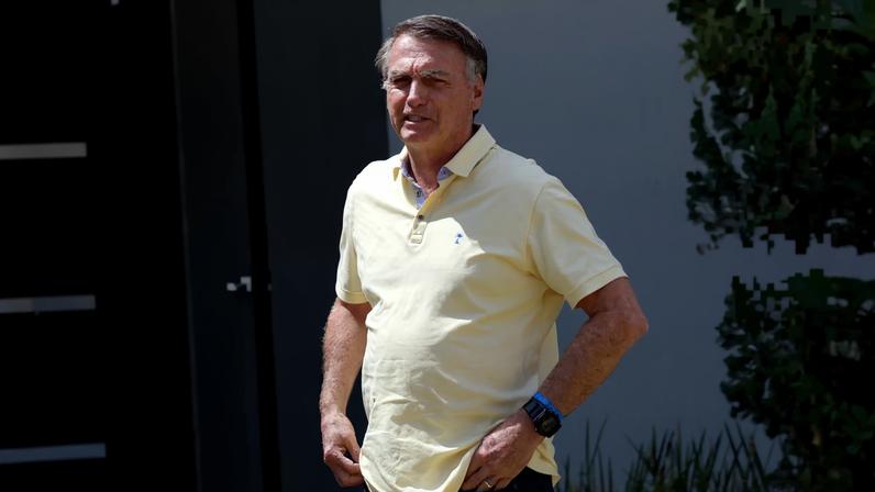 O ex-presidente Jair Bolsonaro foi condenado a 27 anos e 3 meses de prisão pelo STF por tentativa de golpe (Foto: EFE/ Sebastiao Moreira)