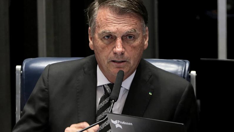Ex-presidente Bolsonaro e cinco aliados condenados pela tentativa de golpe de Estado enfrentam audiências de custódia hoje - Foto: Reprodução