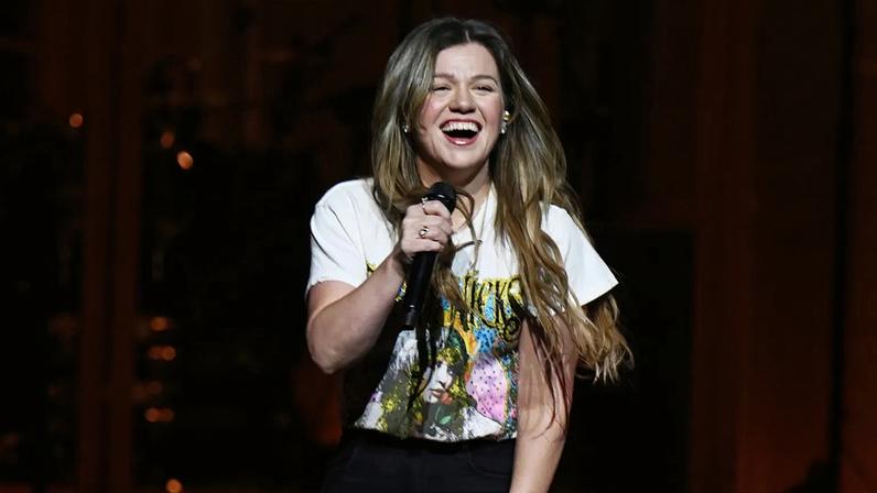 Kelly Clarkson at her new Las Vegas residency at The Colosseum at Caesars Palace on July 11, 2025.