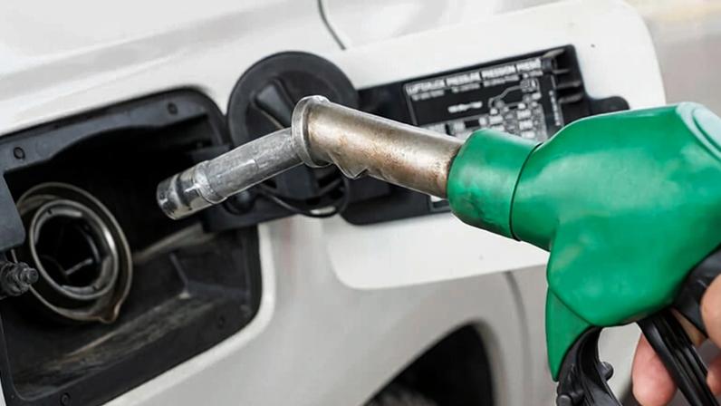 Descubra onde o etanol superou a gasolina em competitividade, conforme dados da ANP - Foto: Reprodução