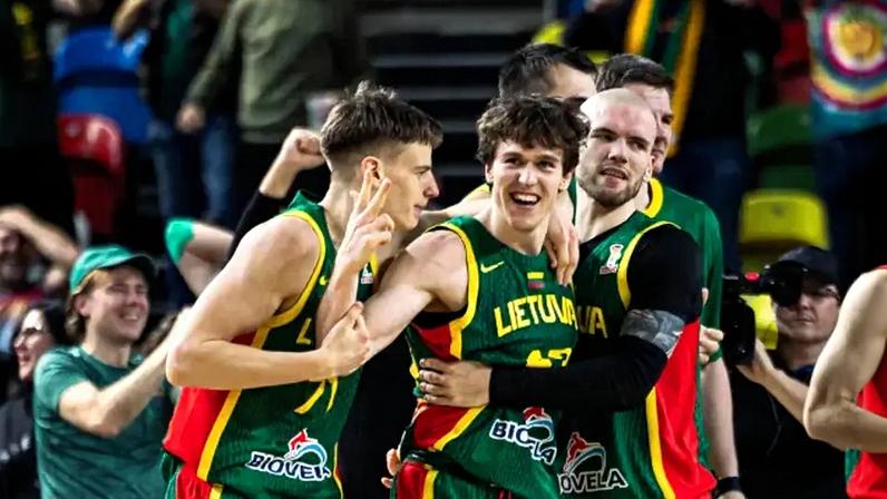 Lituânia buscou vitória épica nas eliminatórias da Copa (Foto: Divulgação/ FIBA)