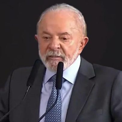 Lula afirma estar feliz após prisão de Bolsonaro e generais por suposto golpe