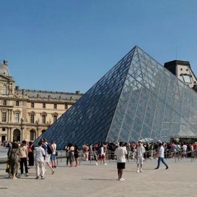 Ingresso do Louvre ficará mais caro para não europeus em 2026