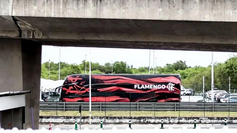 Ônibus do Flamengo, responsável por levar a delegação para viagens (Foto: Gilvan de Souza / Flamengo)