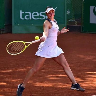 Naná, Fullana e Pietra estreiam com vitória no ITF de Ribeirão Preto