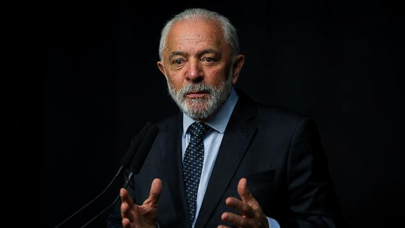 Lula sanciona Lei 15.272, ampliando critérios para prisão preventiva e coleta de DNA - Foto: Fabio Rordrigues/ Agência Brasil