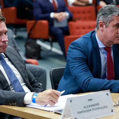 Moraes determina perda do mandato de Ramagem; Motta analisa ordem