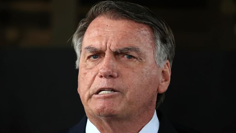 A prisão de Jair Bolsonaro marca o quarto ex-presidente detido desde a redemocratização - Foto: Lula Marques/Agência Brasil