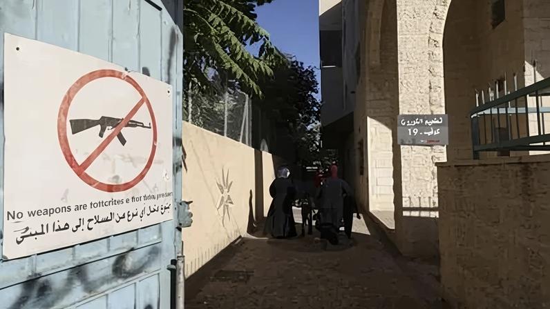 Sede da ONU para refugiados em Jerusalém é invadida pela polícia israelense