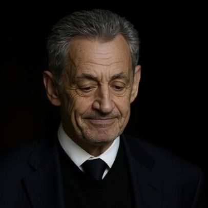 Sarkozy lança Diário de um Prisioneiro, escrito com caneta Bic durante detenção