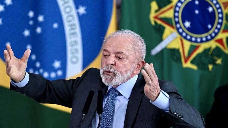 Isenção do IR injeta R$ 28 bilhões na economia, afirma Lula