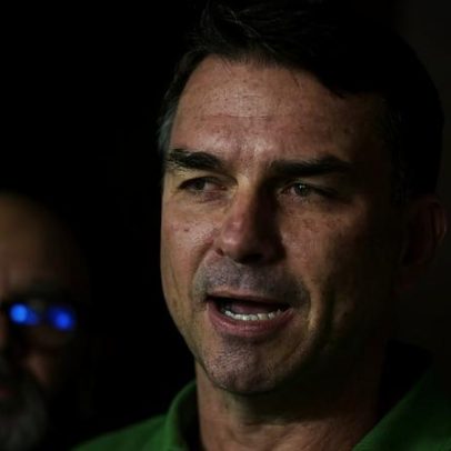 Flávio minimiza citações de Tarcísio e afirma candidatura irreversível