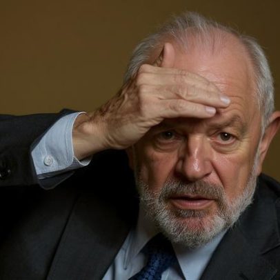 Lula veta projeto de lei sobre realocação de trabalhadores da Eletrobras