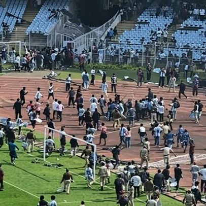Visita de Messi a estádio na Índia termina em confusão