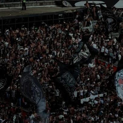 Atlético Mineiro relembra a primeira camisa e seu uniforme histórico