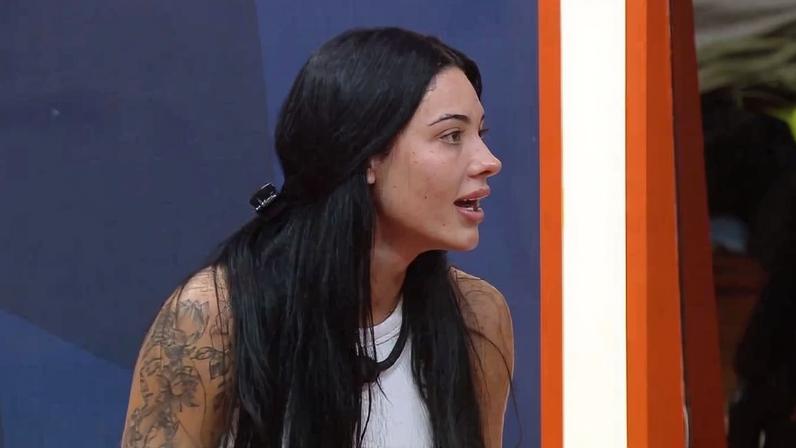 Rayane Figliuzzi fora do carnaval 2026 da Vila Isabel após acusação de racismo contra assessora; patrono da escola se pronuncia de forma dura em nota oficial